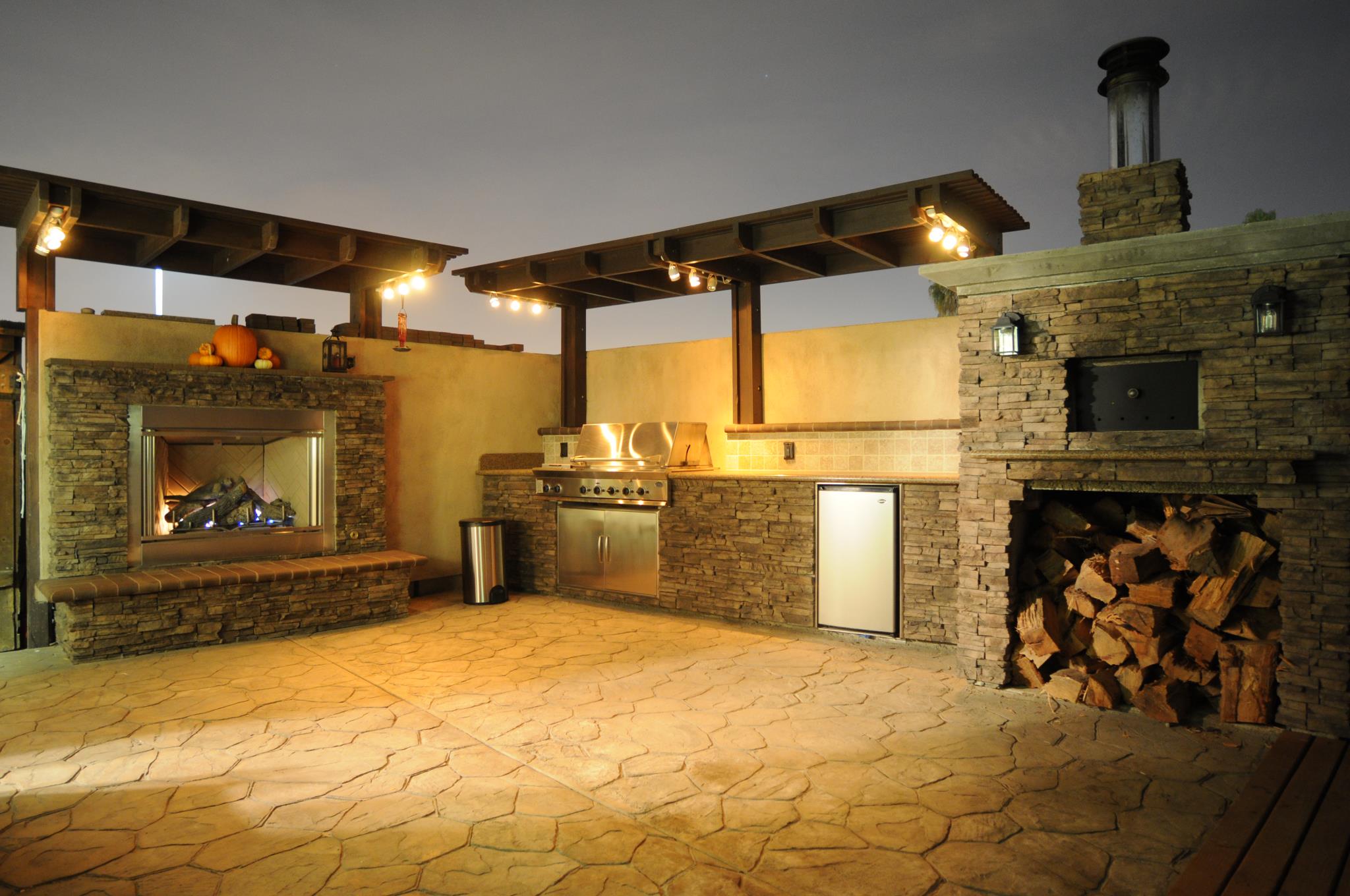 Outdoor kitchen